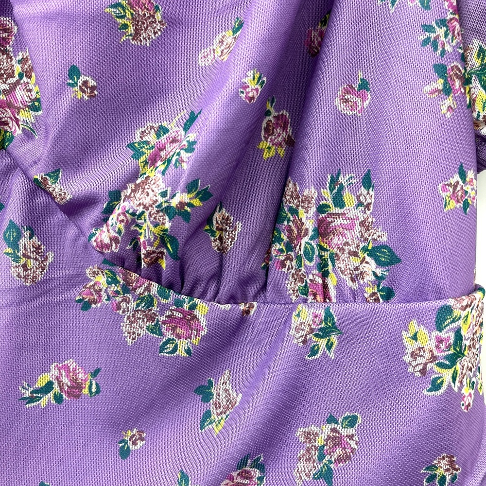 Love, Fire Plus Mesh Crop Top Cap Sleeve Purple Floral NWT - Picture 5 of 6